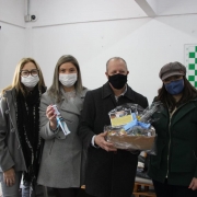 entrega de cestas de café da manhã 