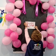 Case Uruguaiana em prol da Campanha do Outubro Rosa