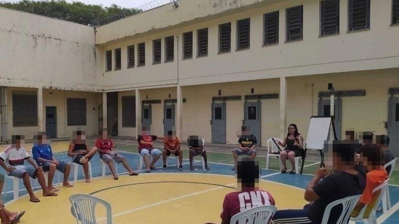 Oficina Diversidade Sexual e de Gênero, com a escritora, professora e editora Atena Beauvoir