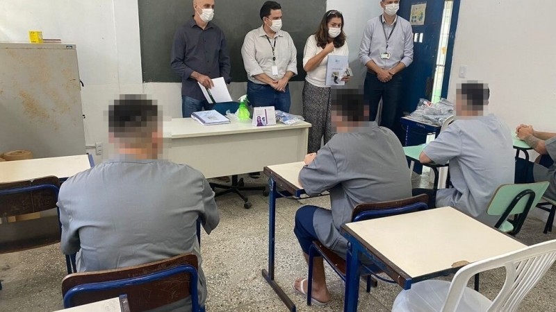 Curso ministrado pelo Senai visa profissionalizar os adolescentes.